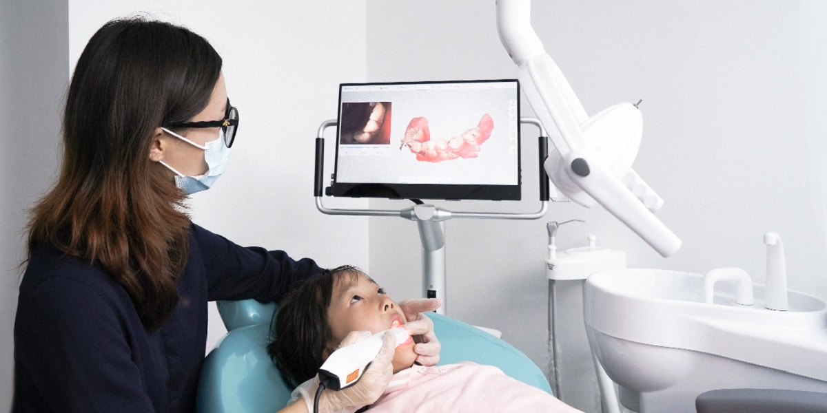 INTRAORAL SCANNING